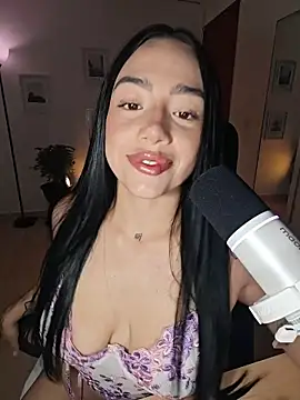 helena smith online show from July 23, 2026, 3:26 am