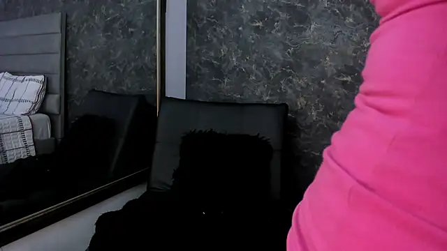 Bella Evans  online show from January 22, 2025, 10:48 pm