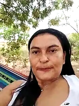 Snapshot of Horny-Mommy-Dirty chatting on March 14, 2025, 1:57 pm Horny-Mommy-Dirty online show from March 14, 2025, 1:57 pm