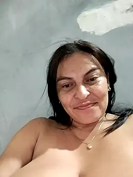 Snapshot of Horny-Mommy-Dirty chatting on September 11, 2025, 3:50 am Horny-Mommy-Dirty online show from September 11, 2025, 3:50 am