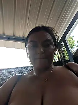 Snapshot of Horny-Mommy-Dirty chatting on September 12, 2025, 4:07 pm Horny-Mommy-Dirty online show from September 12, 2025, 4:07 pm