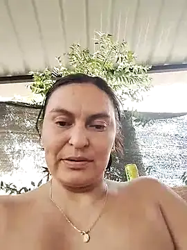 Snapshot of Horny-Mommy-Dirty chatting on September 23, 2025, 9:51 pm Horny-Mommy-Dirty online show from September 23, 2025, 9:51 pm