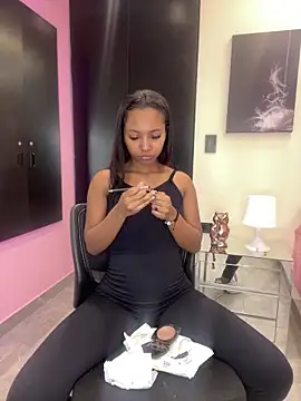 GabrielaLugo online show from May 19, 2026, 11:27 am