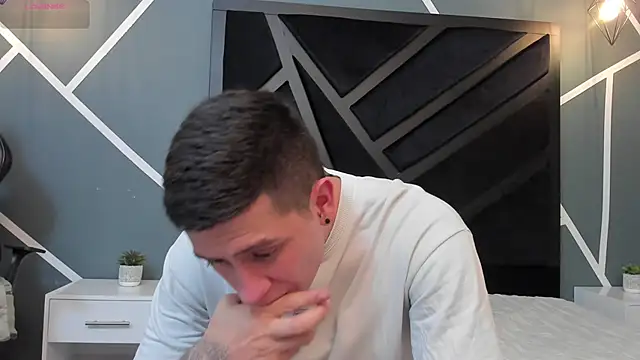 Yeiko Romero  online show from January 23, 2025, 5:10 pm