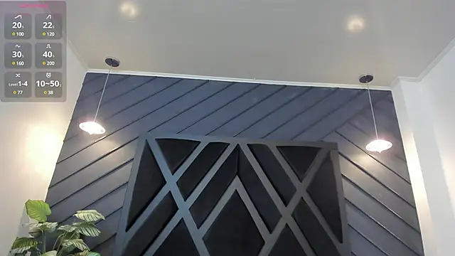 Yeiko Romero  online show from February 16, 2025, 1:27 pm