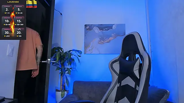 Yeiko Romero  online show from November 30, 2025, 3:54 am