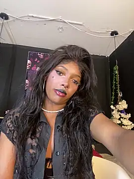 TIFFANYYSTAR online show from September 9, 2025, 4:17 pm