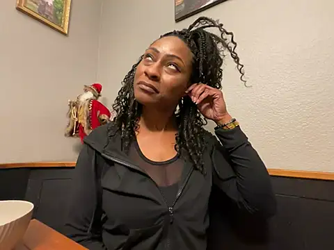 wynterheat online show from January 7, 2025, 9:29 am