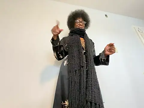 wynterheat online show from January 17, 2025, 6:44 pm