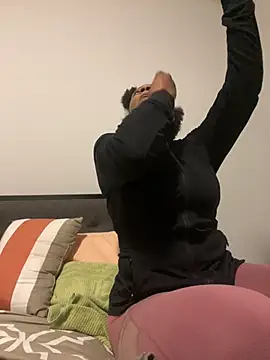 wynterheat online show from January 31, 2025, 8:43 am