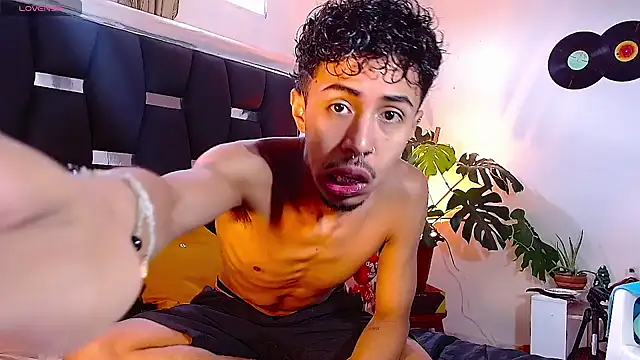 RyanRizzo online show from December 10, 2024, 5:55 pm