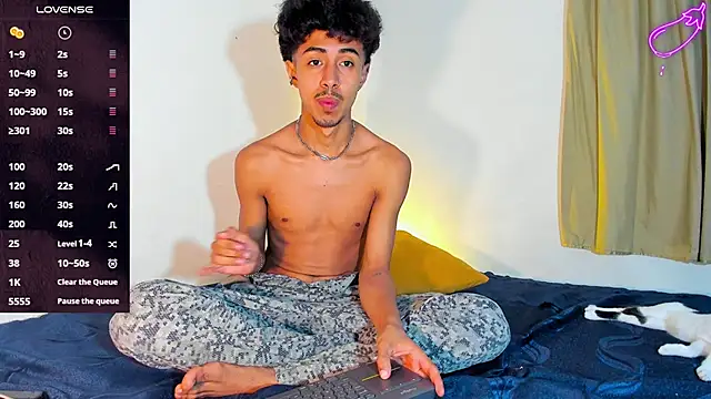 RyanRizzo online show from March 2, 2025, 8:40 pm