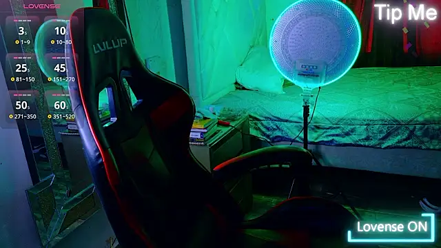 Rich boy01 online show from February 14, 2026, 6:15 pm