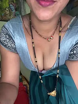 Snapshot of PUNAM_BABY1 chatting on April 3, 2026, 5:55 pm PUNAM BABY1 online show from April 3, 2026, 5:55 pm
