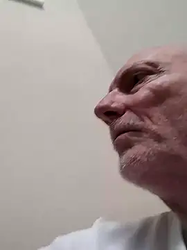 Snapshot of OlderPerv61 chatting on December 12, 2024, 2:00 pm OlderPerv61 online show from December 12, 2024, 2:00 pm