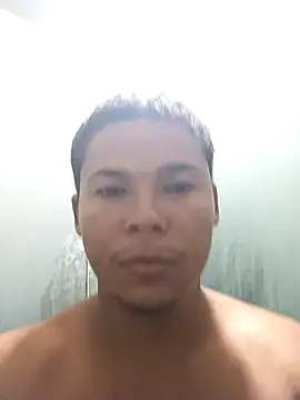 RayRay000000000 online show from April 14, 2026, 7:36 am
