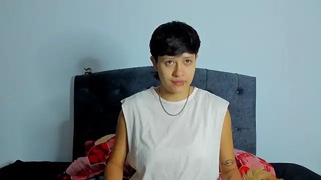 violet casper  online show from January 22, 2025, 9:57 am