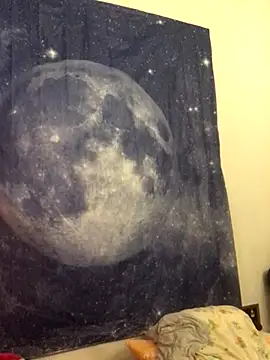 Snapshot of fantasymade69 chatting on December 3, 2024, 11:44 am fantasymade69 online show from December 3, 2024, 11:44 am