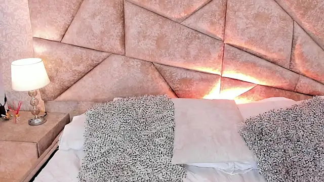 GaiaBaker online show from March 13, 2025, 3:54 am