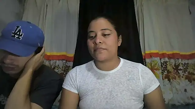 Snapshot of Bruno_Iris_sex chatting on October 18, 2025, 8:37 am Bruno Iris sex online show from October 18, 2025, 8:37 am