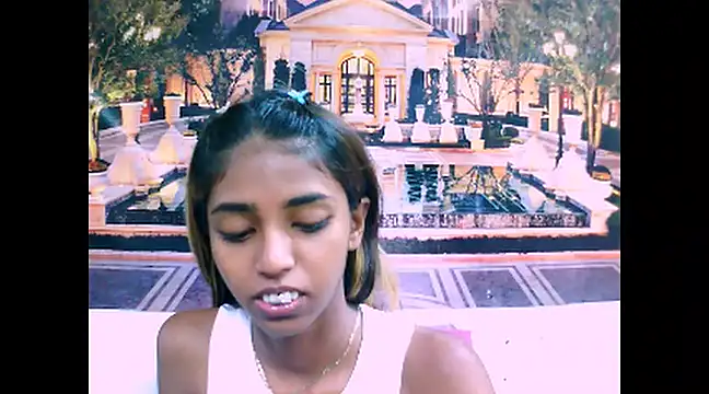 IndianSexySlender online show from January 3, 2025, 5:39 am