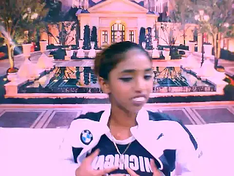 IndianSexySlender online show from February 26, 2025, 6:26 am