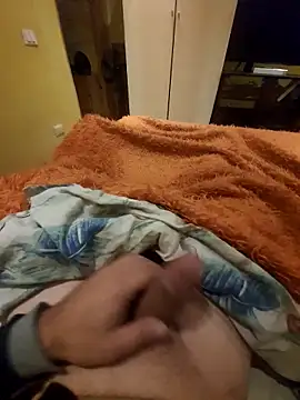 tiscopofortezozza online show from December 14, 2025, 12:05 am