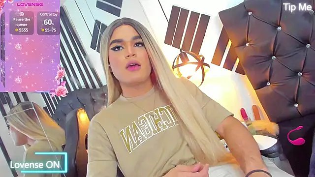 AllisonsweetZ online show from February 26, 2025, 11:04 pm