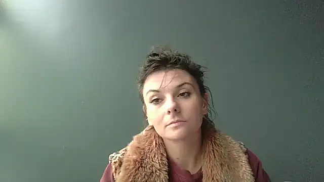 Snapshot of Phoenixmonroe0810 chatting on December 4, 2024, 7:34 pm Phoenixmonroe0810 online show from December 4, 2024, 7:34 pm
