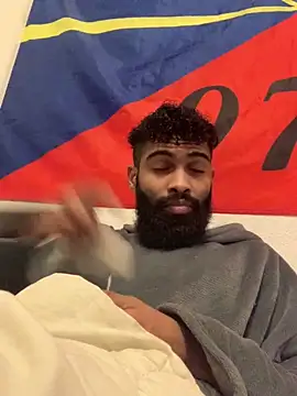 Snapshot of metissex chatting on February 10, 2026, 8:24 pm metissex online show from February 10, 2026, 8:24 pm