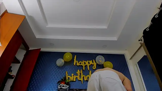 leondevereda online show from February 22, 2025, 10:31 pm