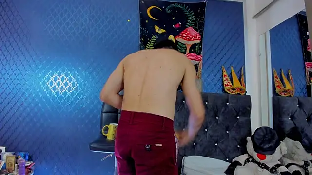 leondevereda online show from March 3, 2025, 1:42 am