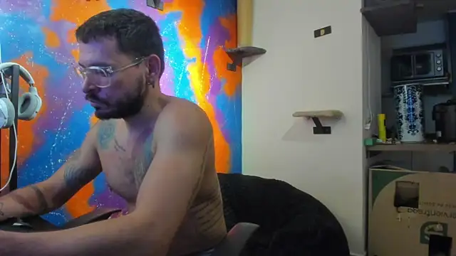 leondevereda online show from September 15, 2025, 10:10 pm