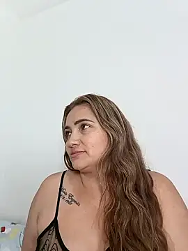 Snapshot of Paula-Harrison chatting on January 25, 2025, 8:21 pm Paula-Harrison online show from January 25, 2025, 8:21 pm