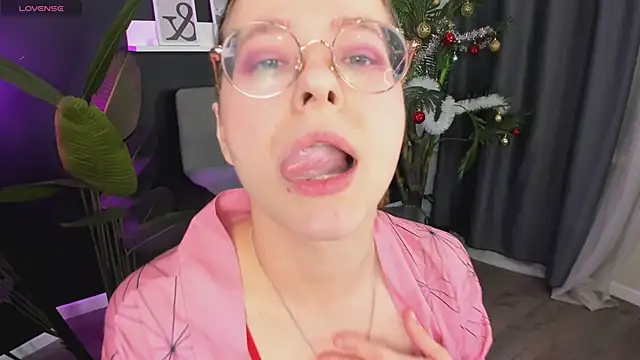 CassieCool online show from January 1, 2025, 8:58 pm