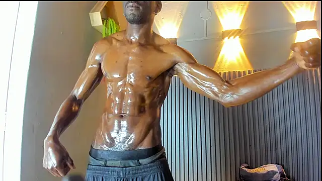 jhonjairo85  online show from November 28, 2025, 3:53 am