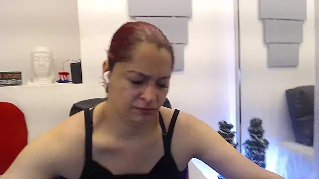 Snapshot of eva_twiss chatting on March 9, 2026, 1:37 pm eva twiss online show from March 9, 2026, 1:37 pm