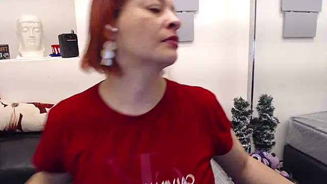 Snapshot of eva_twiss chatting on April 2, 2026, 12:47 pm eva twiss online show from April 2, 2026, 12:47 pm