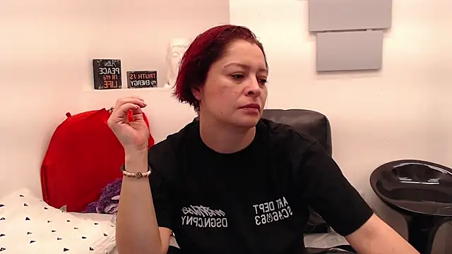 eva twiss online show from May 15, 2026, 12:01 pm