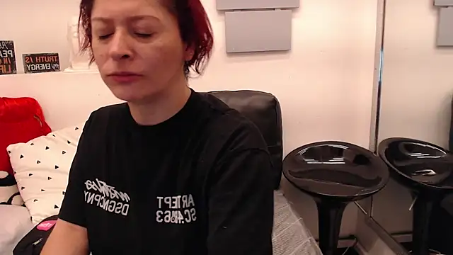 eva twiss online show from May 28, 2026, 12:35 pm