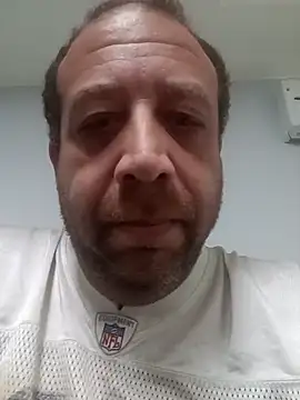 Exhibitionist040577 online show from December 20, 2025, 8:32 am