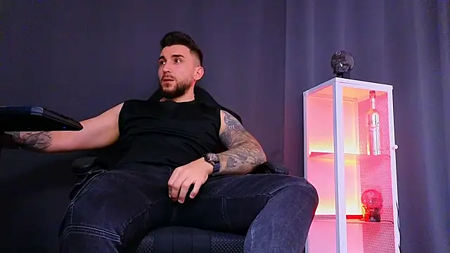 MightyAaron66 online show from March 15, 2025, 2:01 pm