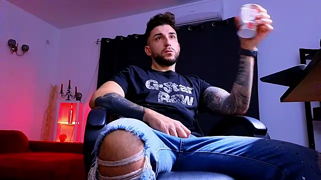 MightyAaron66 online show from October 11, 2025, 3:28 am