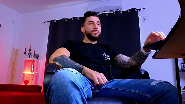 MightyAaron66 online show from July 13, 2026, 3:31 am
