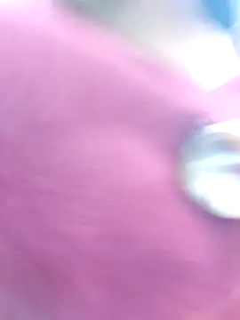 Snapshot of cuteluci_ chatting on February 5, 2025, 8:35 pm cuteluci online show from February 5, 2025, 8:35 pm