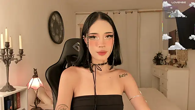 Nefftis online show from October 17, 2025, 11:51 pm