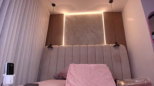 Snapshot of kata_hazel chatting on May 25, 2026, 7:20 pm kata hazel online show from May 25, 2026, 7:20 pm