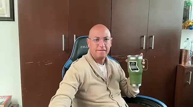 alanan881 online show from December 21, 2024, 6:23 pm