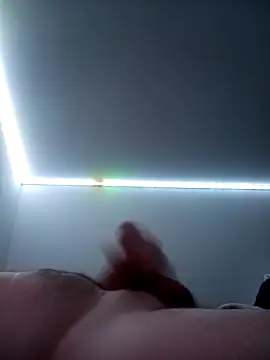 Snapshot of ionutiul chatting on December 15, 2024, 2:59 pm ionutiul online show from December 15, 2024, 2:59 pm