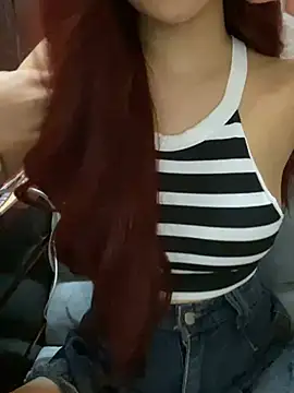 Snapshot of Jan_jang20 chatting on December 23, 2024, 3:23 pm Jan jang20 online show from December 23, 2024, 3:23 pm